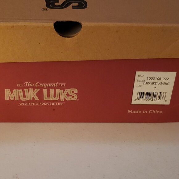 Muk Luks Mukluks Women's Dark Heather Gray Cable Knit Memory Foam 7 Booties NIB - Picture 10 of 16